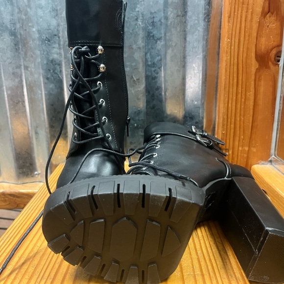 Block boot - Picture 3 of 4